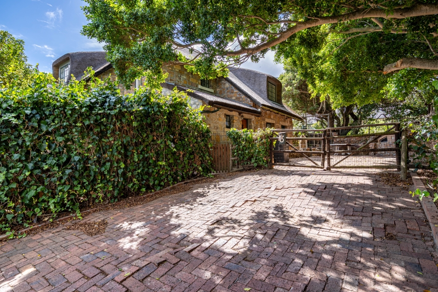 2 Bedroom Property for Sale in San Michel Western Cape